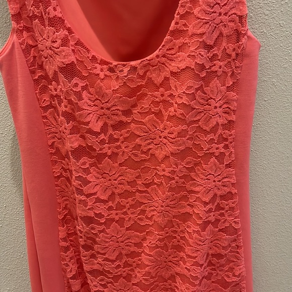 A coral flower printed dress. - Picture 3 of 3